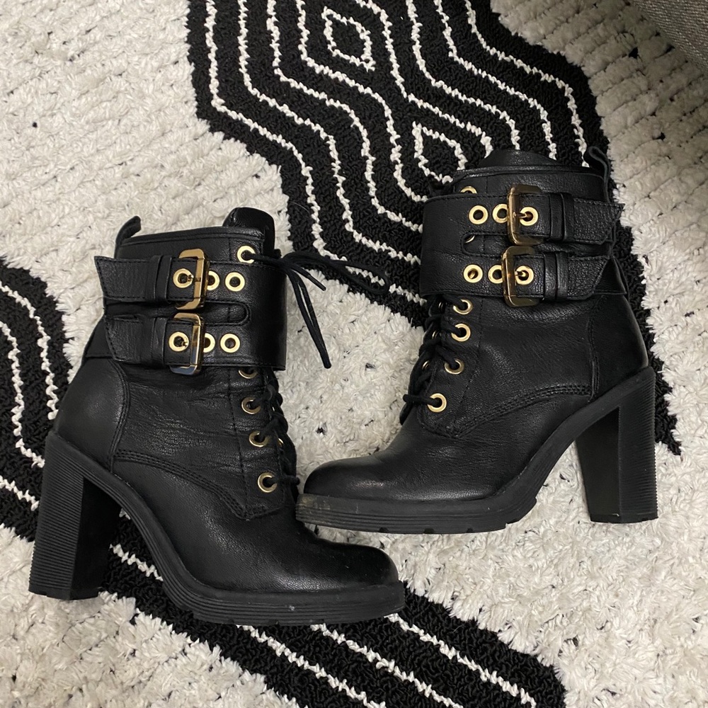 Guess black and gold booties